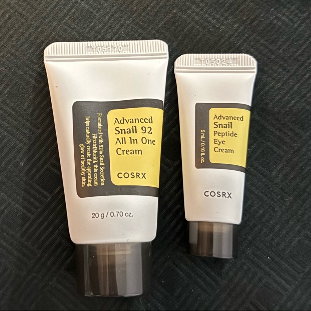COSRX Advanced Snail 92 All In One Cream (20 g)
and Peptide Eye Cream (5 ml) Set